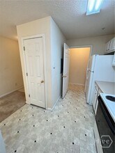 Building Photo - 3308 Walden Park Dr