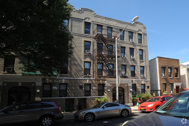 Building Photo - 3547 34th St
