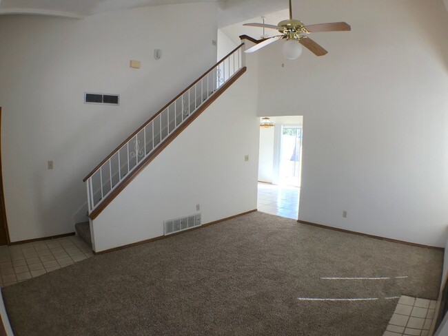 Foto del edificio - Northeast El Paso 3bed/2.5bath with Loft!