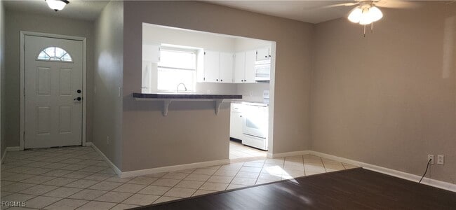 Foto del edificio - 3609 SE 9th Pl
