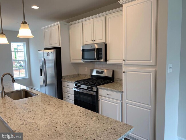 Foto del edificio - 12608 Brickyard Blvd