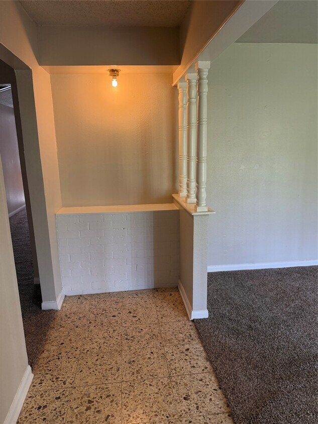 Foto del edificio - 3203 Cliffdale St