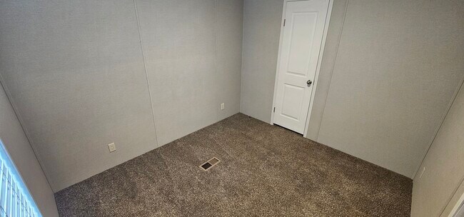 Building Photo - 206 Magnolia Pl