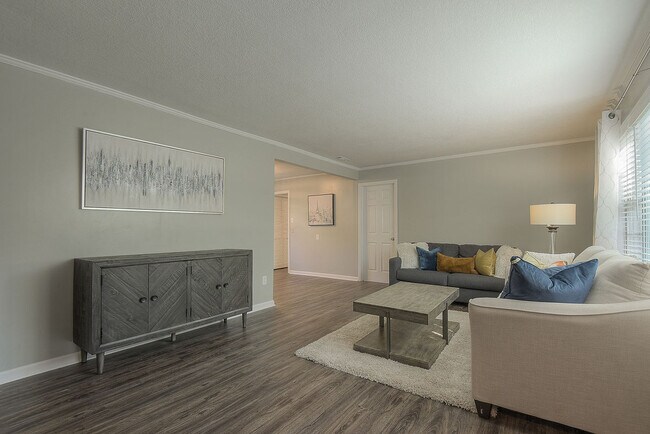 Foto del edificio - 2324 W 79th Terrace