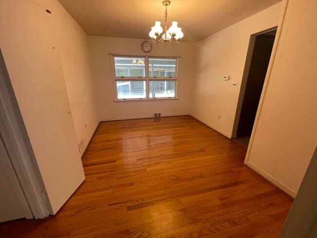 Foto del edificio - Cayuga Heights Single-Family Home