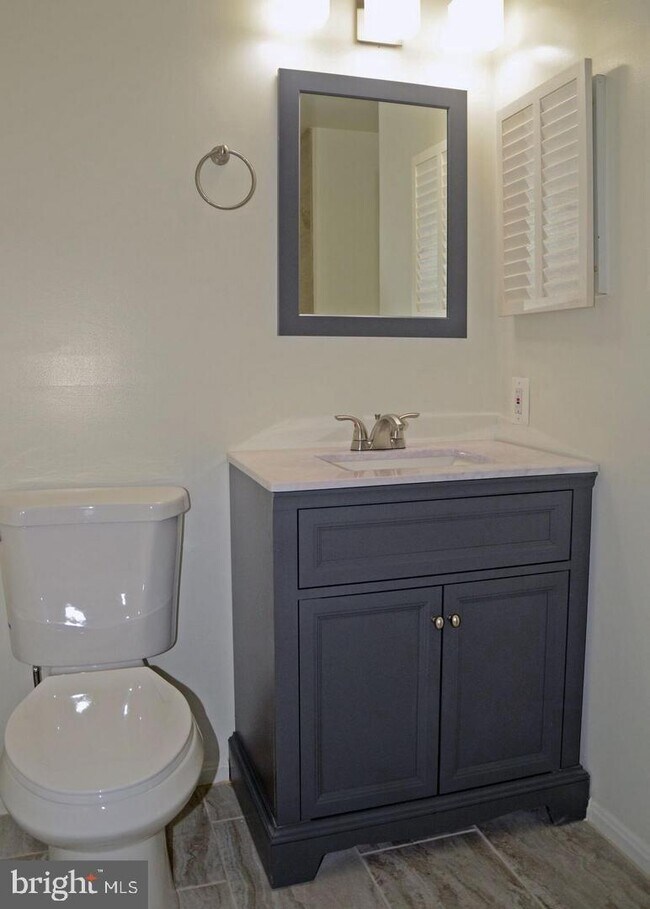 Foto del edificio - 16 Tabiona Ct