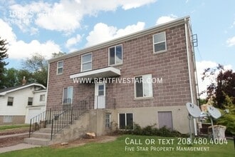 Building Photo - 1056 S 4th Ave