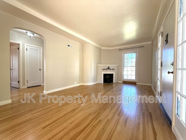 Foto del edificio - 22 33rd St N