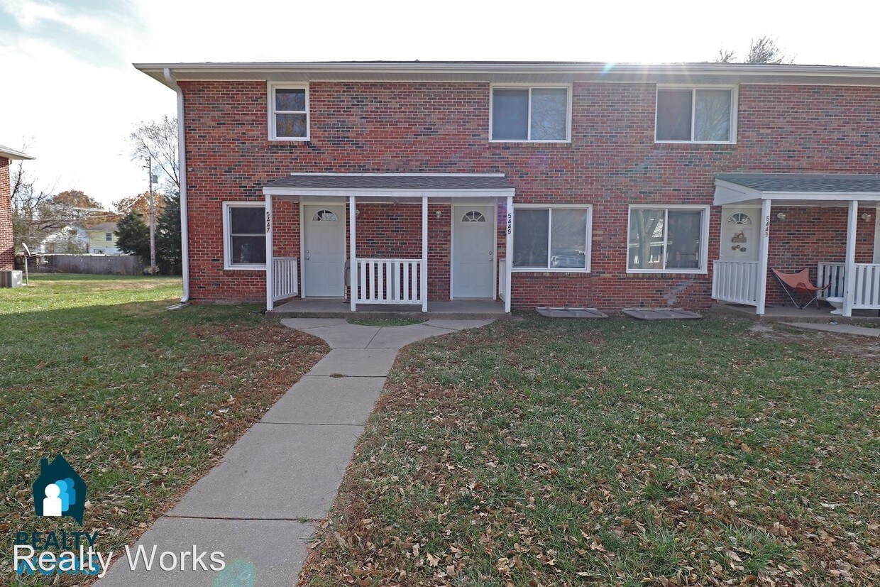Primary Photo - 5441 Benton St
