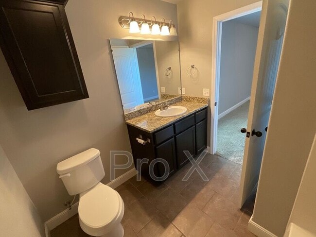 Building Photo - 2824 Jefferson Ave