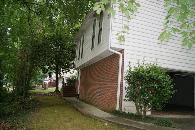 Foto del edificio - 4239 Glenforest Way