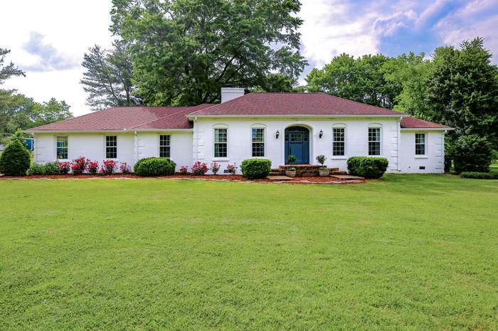 Primary Photo - 3610 S Mt Juliet Rd