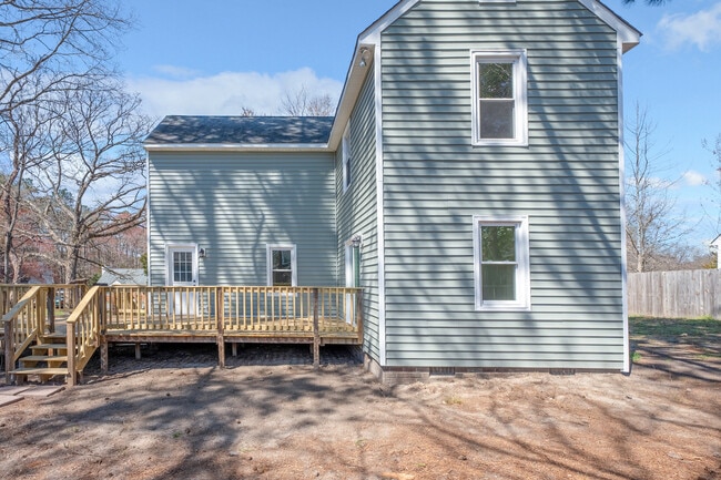 Building Photo - 11101 Timonium Dr