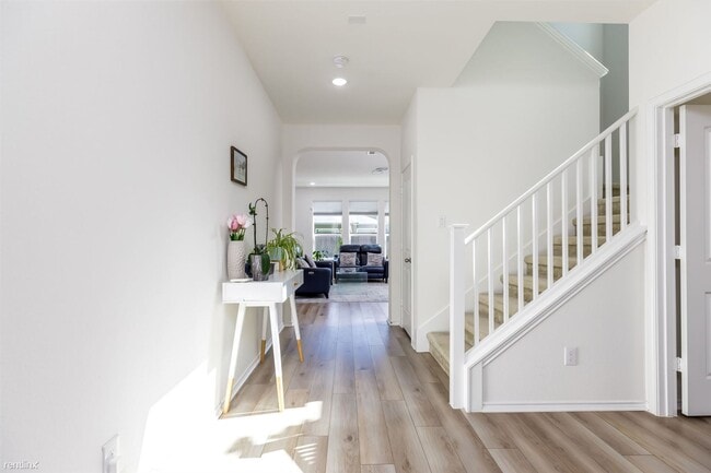Building Photo - 3 br, 2.5 bath House - 216 Espresso Drive