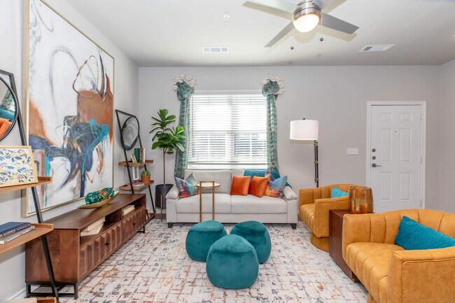 Building Photo - Virtu on Bagby Ave