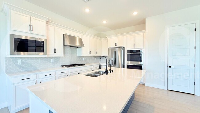 Foto del edificio - 4411 W Park View Ln