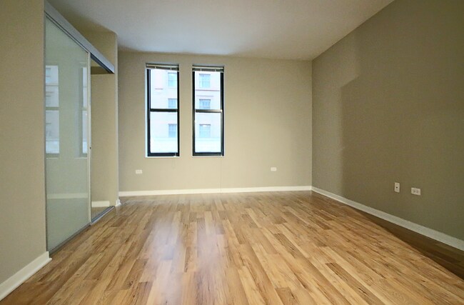 Foto del edificio - 150 N Wells St