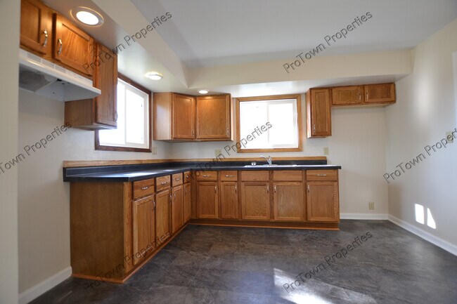Foto del edificio - 1421 Burry St