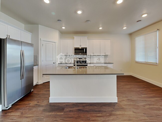Foto del edificio - 1002 S Jillian Avenue