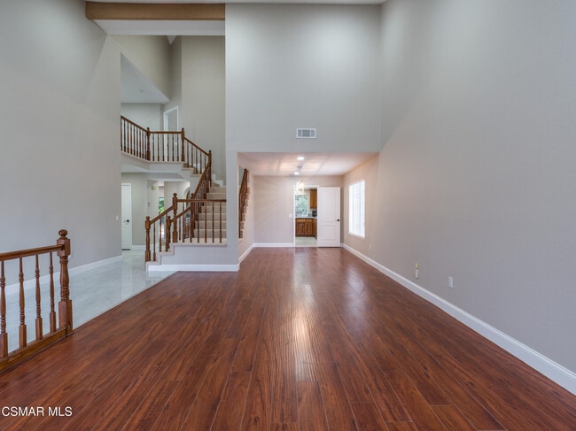 Building Photo - 382 Rockedge Dr