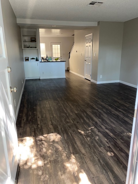 Building Photo - Mentone Apartments