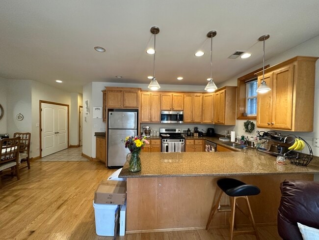 Building Photo - 4726 N Winthrop Ave