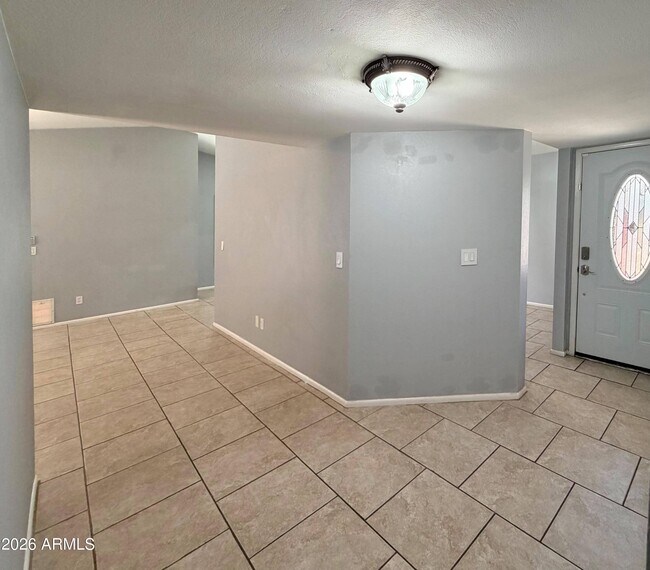 Foto del edificio - 11815 N 65th Dr