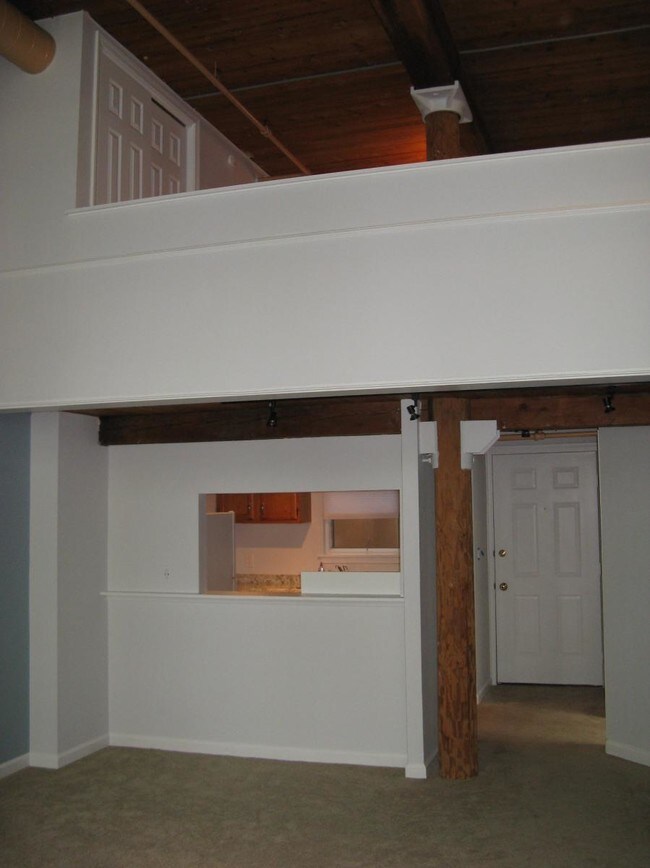 839 Main St, Torrington, CT 06790 Condo for Rent in Torrington, CT