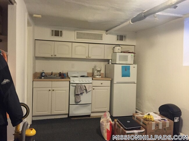 Building Photo - 55 S Huntington Ave