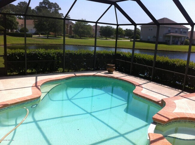 Foto del edificio - 7709 Burnt Oak Trail