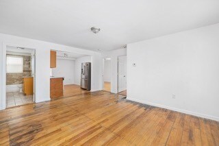 Building Photo - 170 Almy St