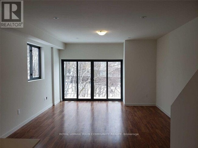 Building Photo - 369 Essa Rd