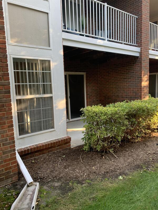 Building Photo - 4266 Berkshire Dr