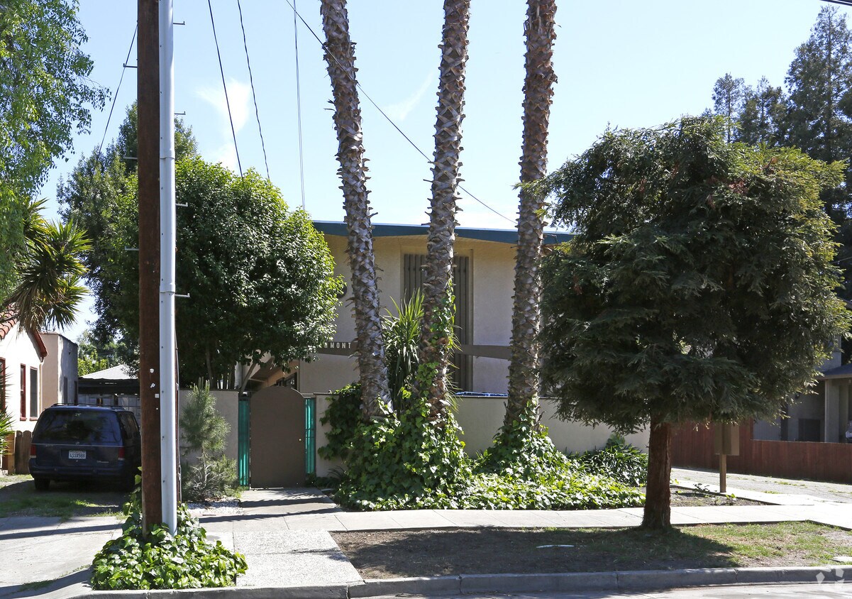 Foto del edificio - 1022 Vermont St