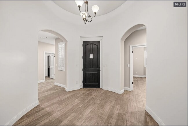 Foto del edificio - 7303 Whiskey Creek Dr