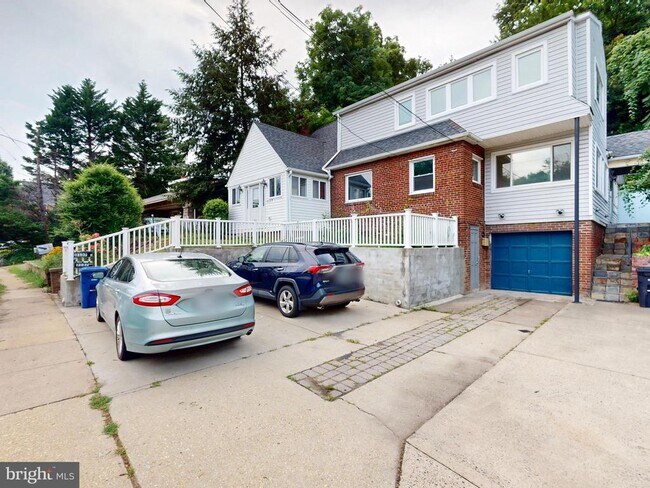 Foto del edificio - 3137 S Glebe Rd