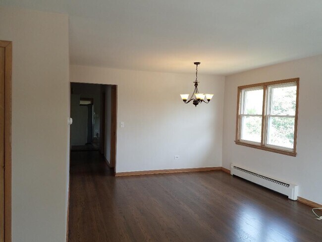 Foto del edificio - 5860 W Gunnison St