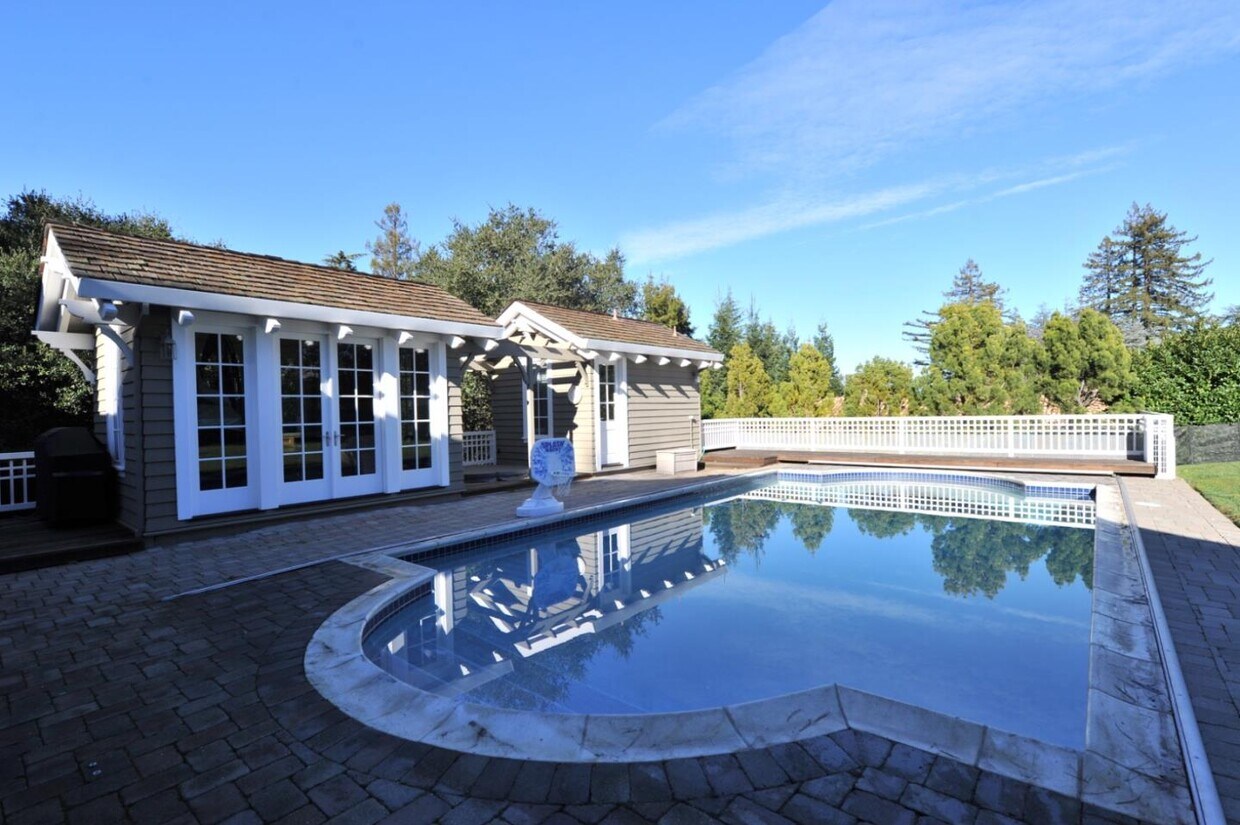 Primary Photo - 380 Arden Rd