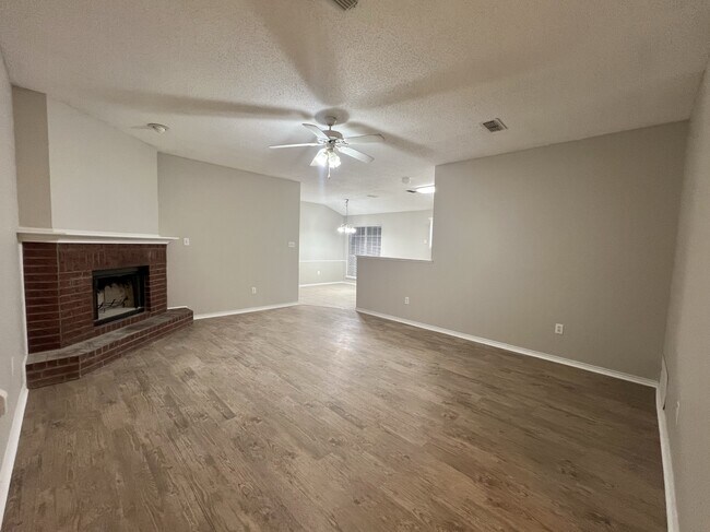 Foto del edificio - 6542 88th St