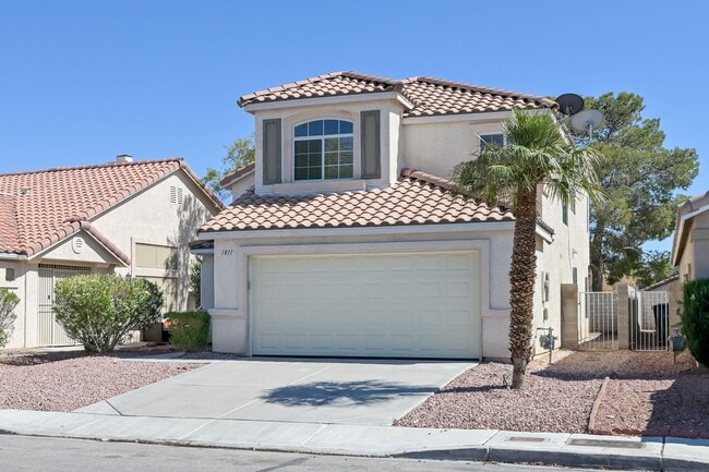 Foto del edificio - NW!!! 4 Bedrooms!!  Two Tone Paint Freshen...