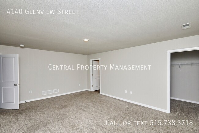 Building Photo - 4140 Glenview St.