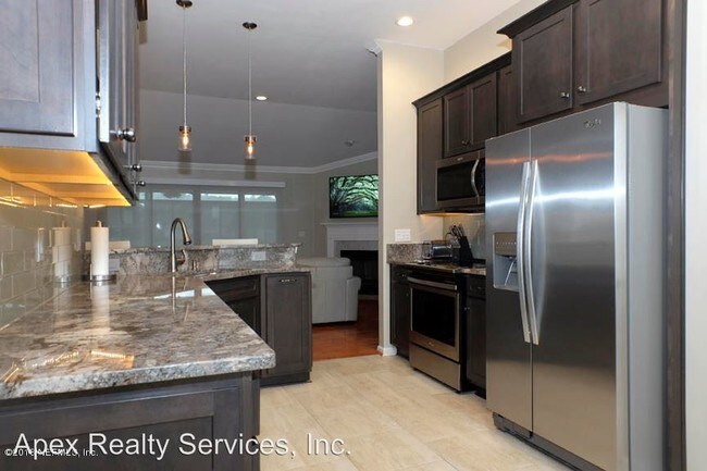 Building Photo - 4 br, 2 bath House - 2210 Walkers Glen Ln