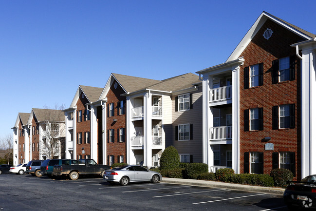 Heritage Crossing Apartments