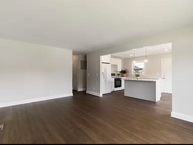 Foto del edificio - 3 Bedroom 2 Bath House in Memminger Hall - West Ashley