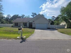 Building Photo - 211 Marsh Hen Ct
