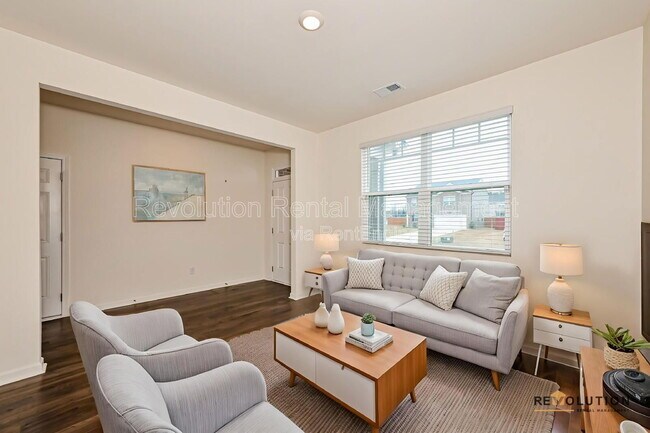 Foto del edificio - 2008 Redfern Rd