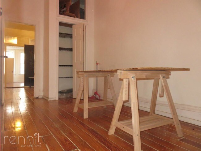 Foto del edificio - 318 Jefferson St