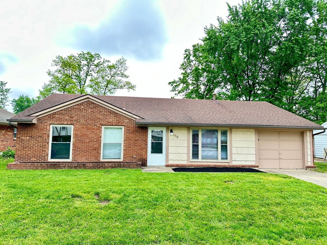 130 Timberwood Ln, Springboro, OH 45066 House Rental in Springboro, OH