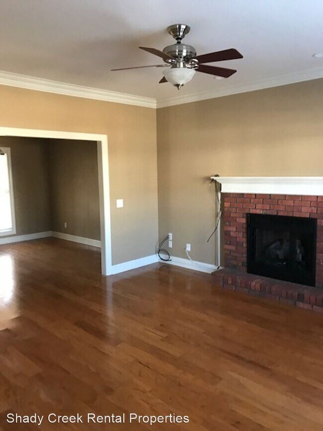 Building Photo - 3 br, 2.5 bath House - 141 Twin Gates