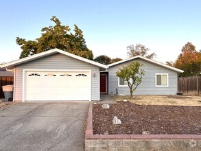 Building Photo - 4825 Racetrack Cir